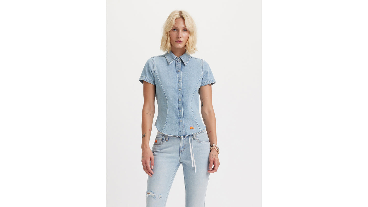A53830000_10_Model_Front