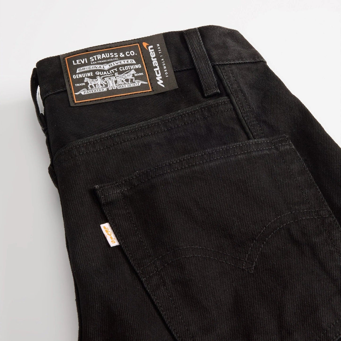 LEVI'S® X MCLAREN RACING 스피드 진