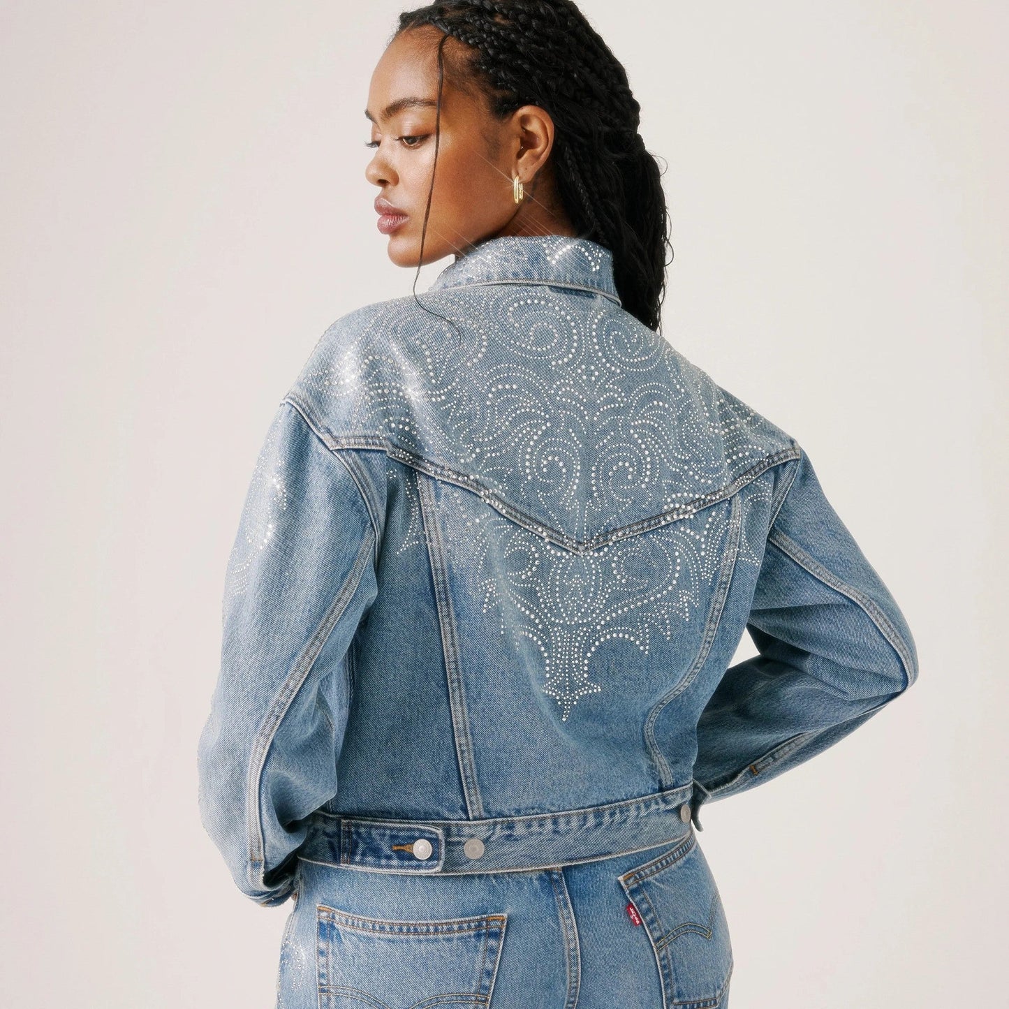 BEYONCÉ X LEVI’S® 슈렁큰 '90s 트러커 자켓
