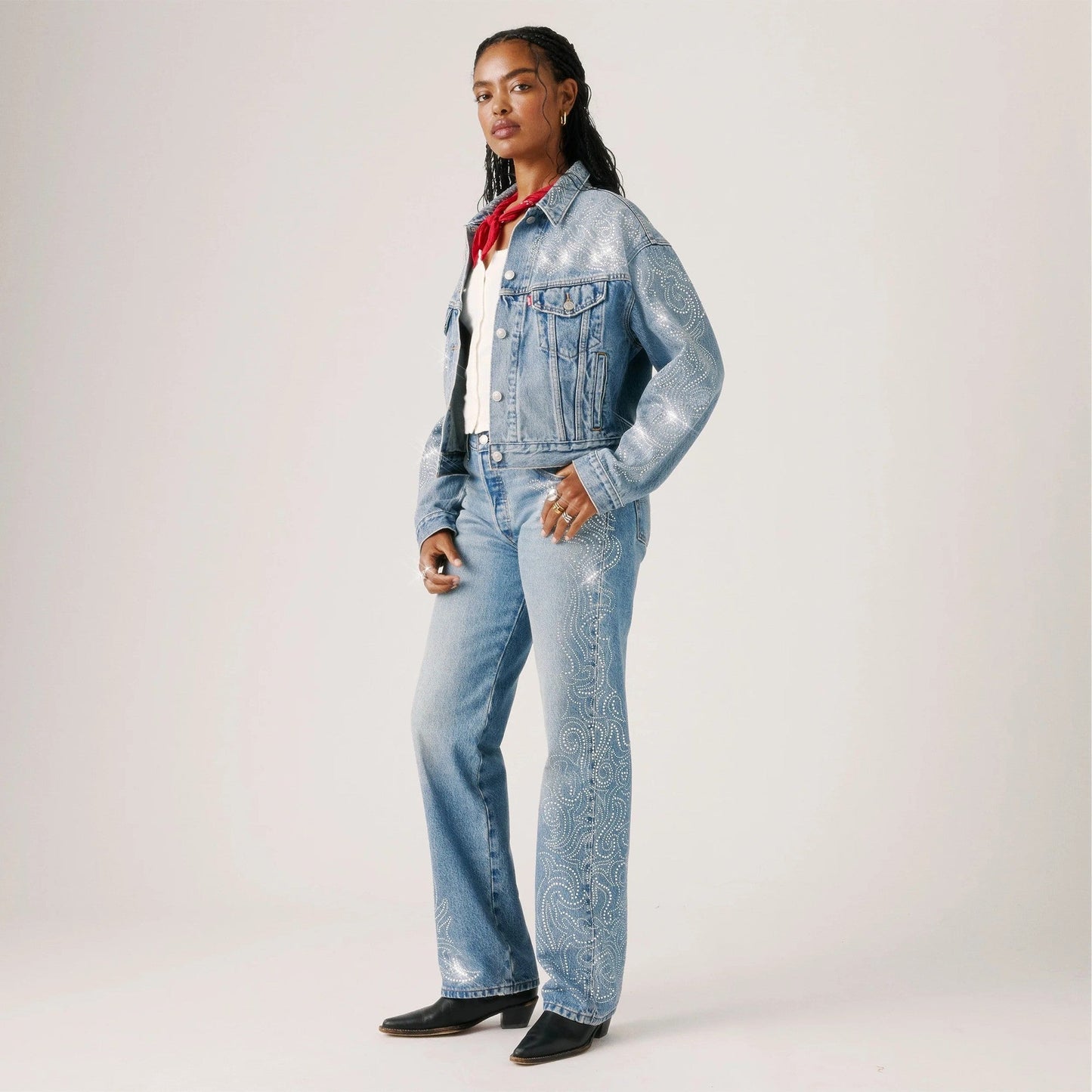 BEYONCÉ X LEVI’S® 슈렁큰 '90s 트러커 자켓