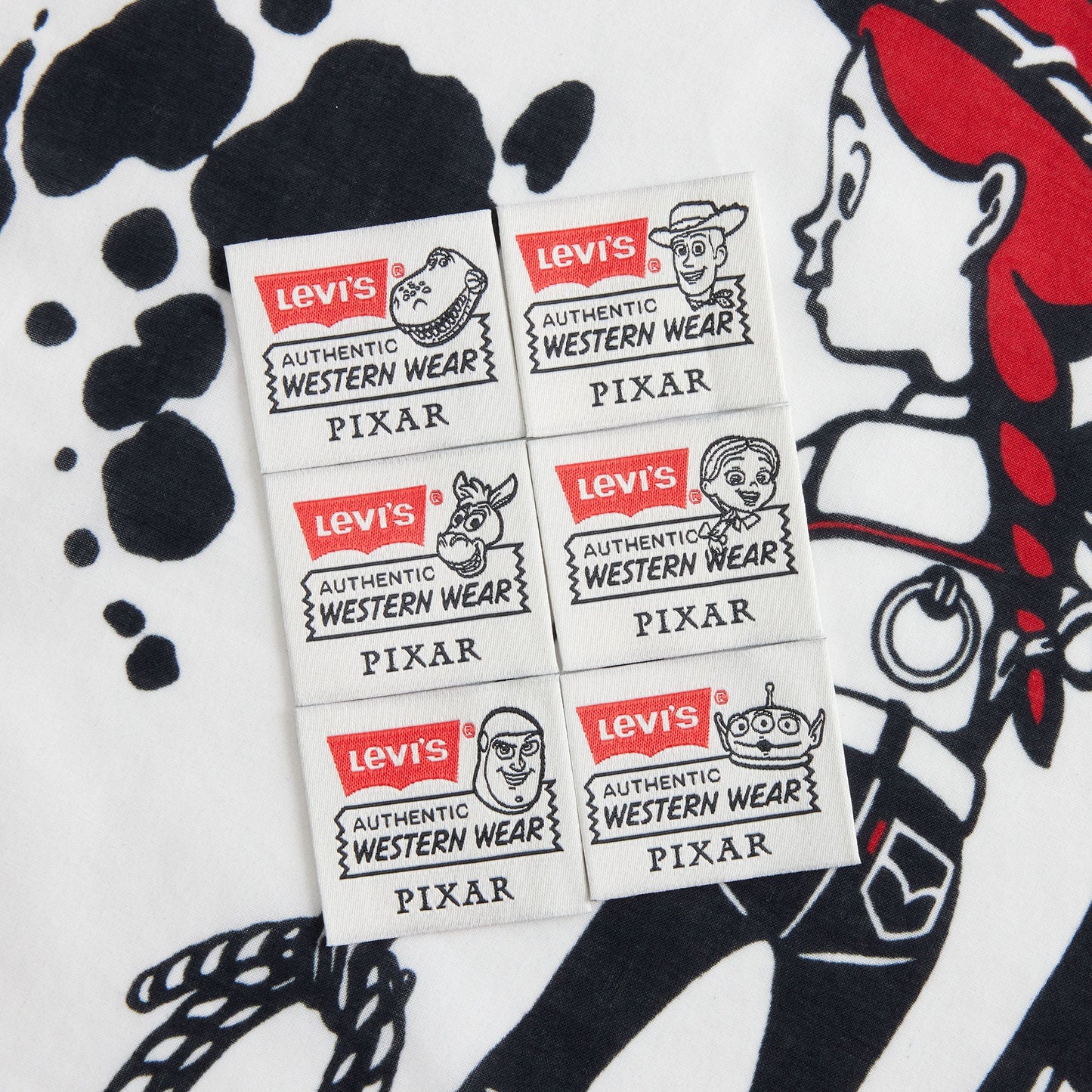 LEVI'S® X TOY STORY 로고 햇