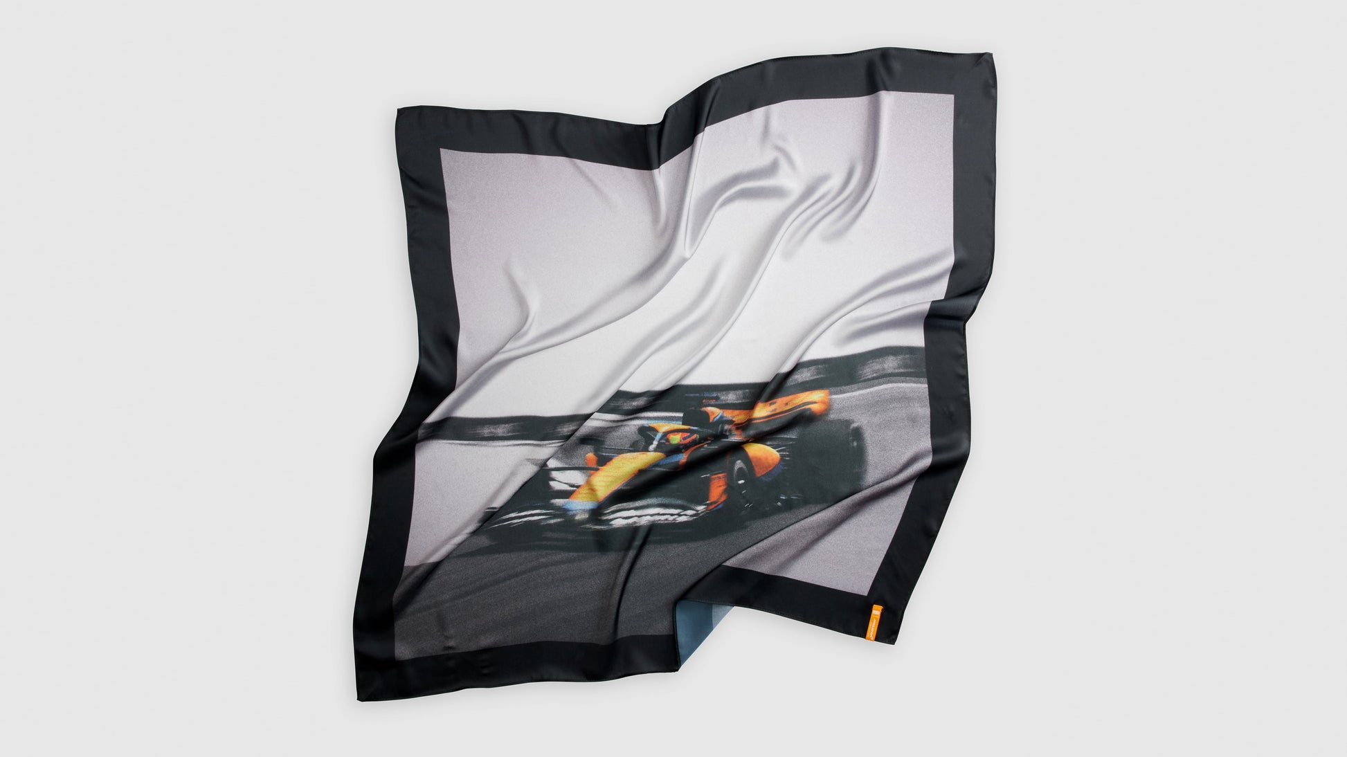 Levi's® x McLaren Racing 스피드 반다나