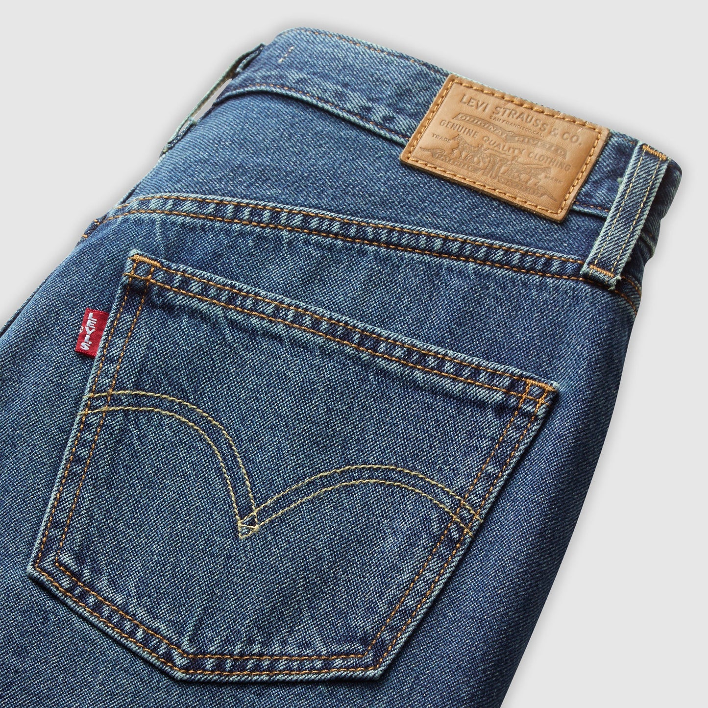 하이라이즈 백 슬릿 스커트