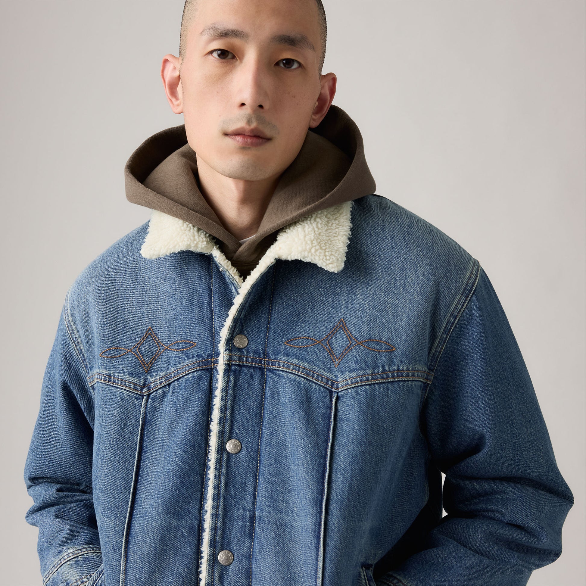 002WX0001_4_CM_D1