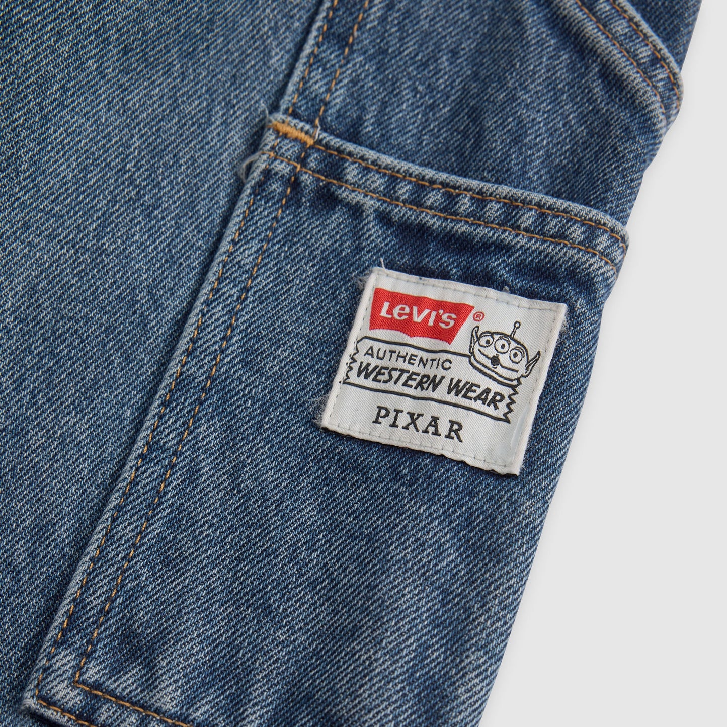 LEVI'S® X TOY STORY 웨스턴 플레어 진