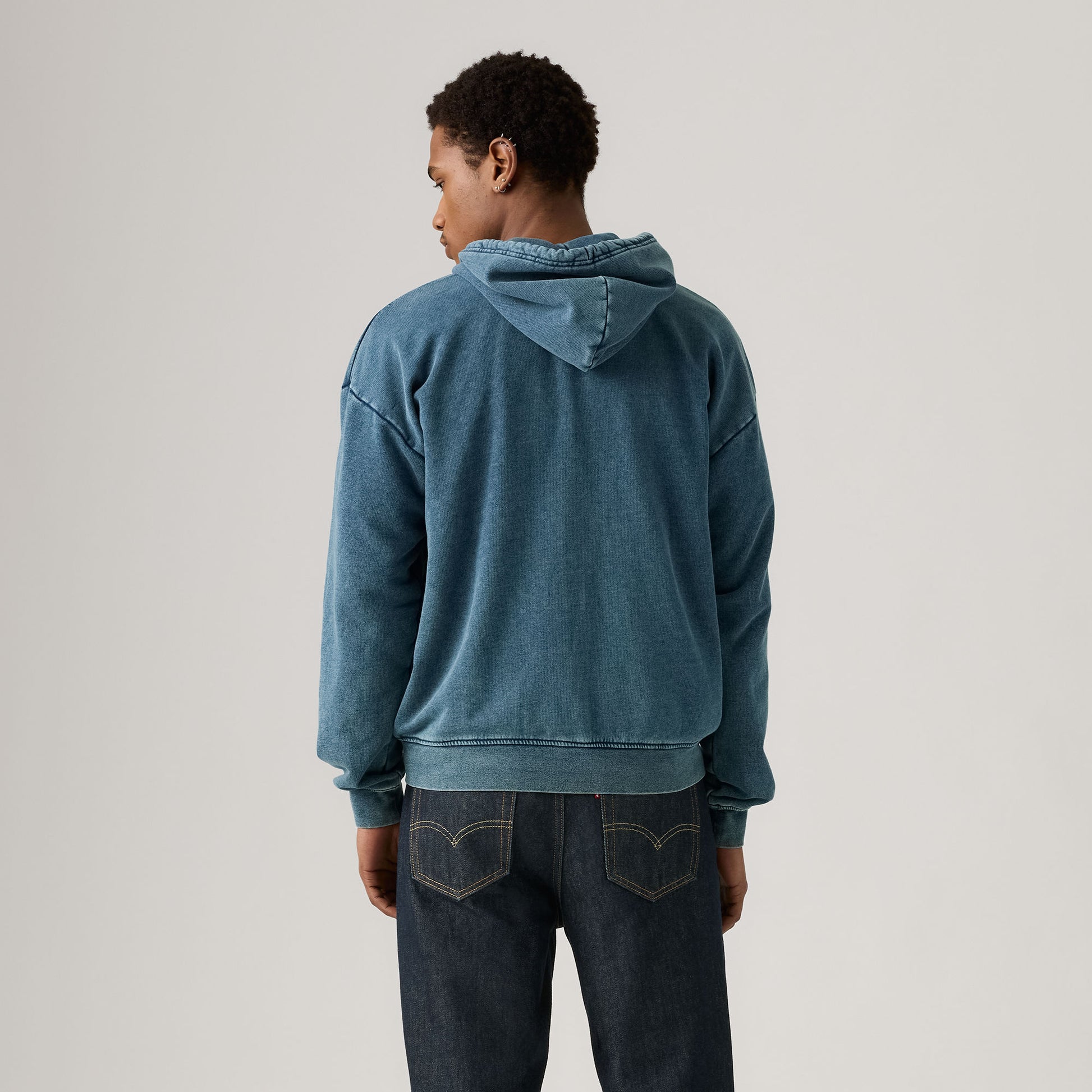 003W10000_2_CM_BV