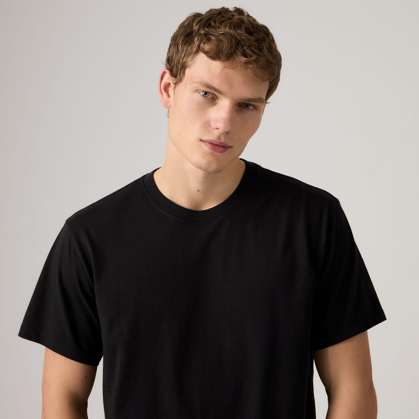 Levi's® Men's Essential Tee