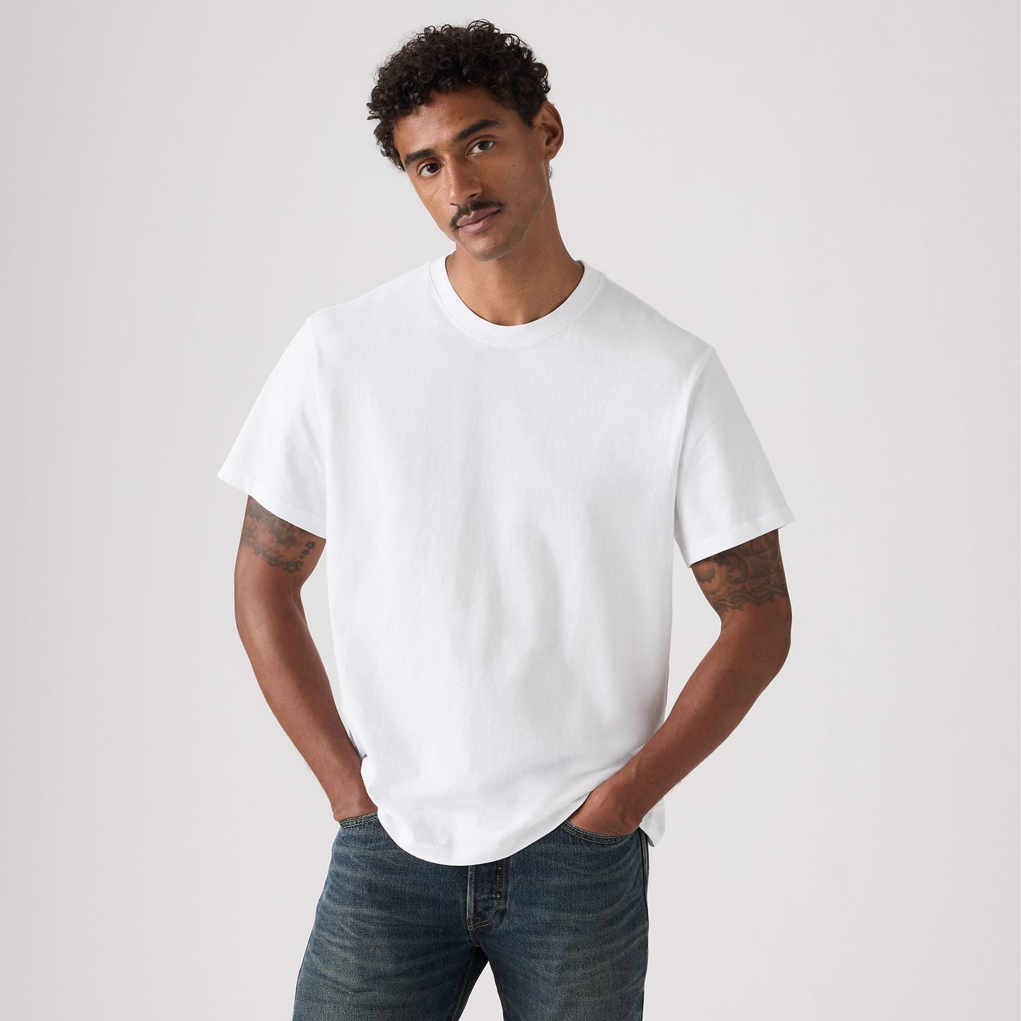 Levi's® Men's Essential Tee
