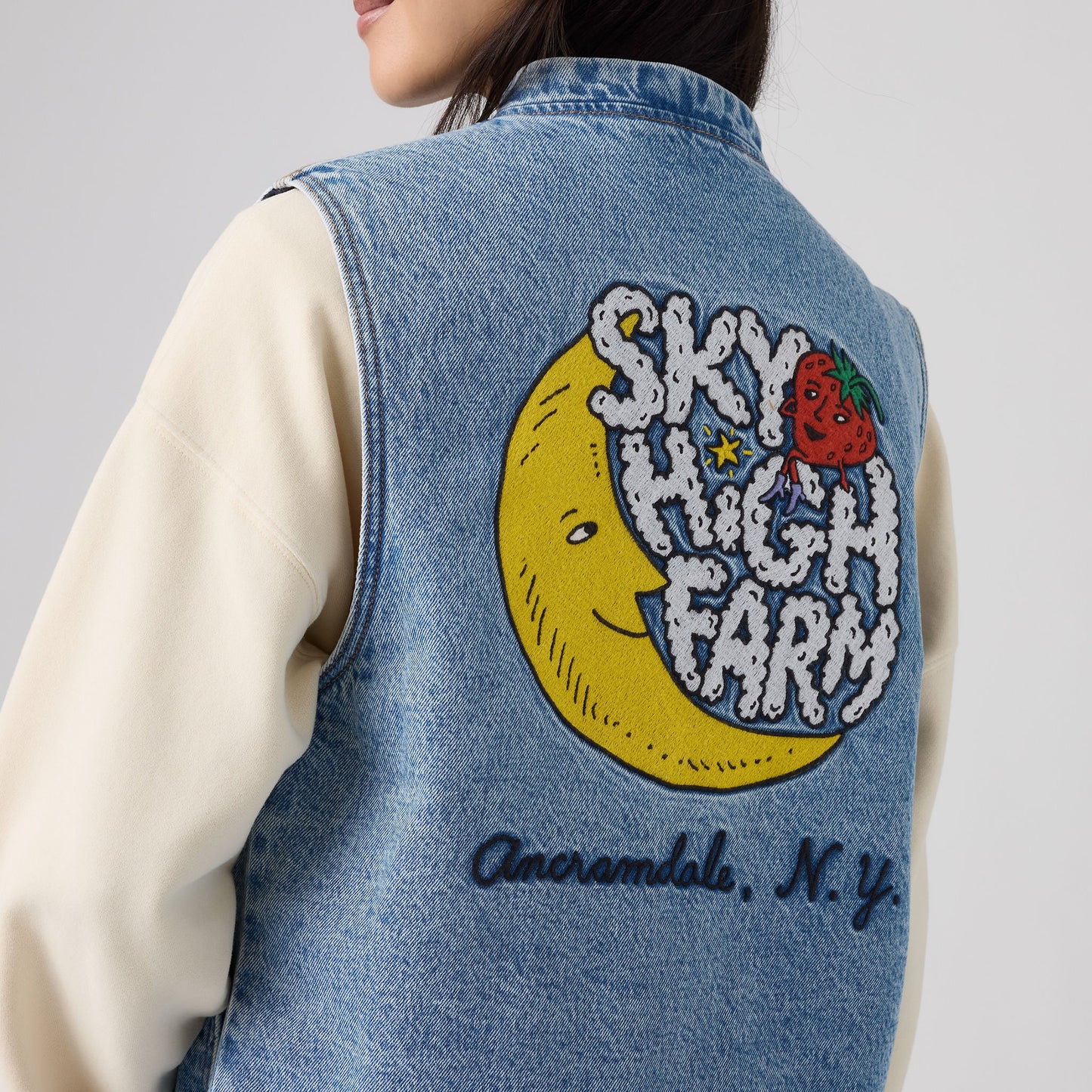 Levi's® x Sky High Farm Goods 베스트