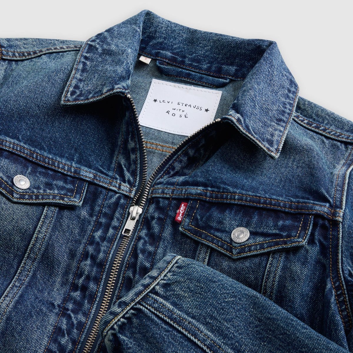 [9/18 순차 배송] Levi's® x Rosé 데님 자켓