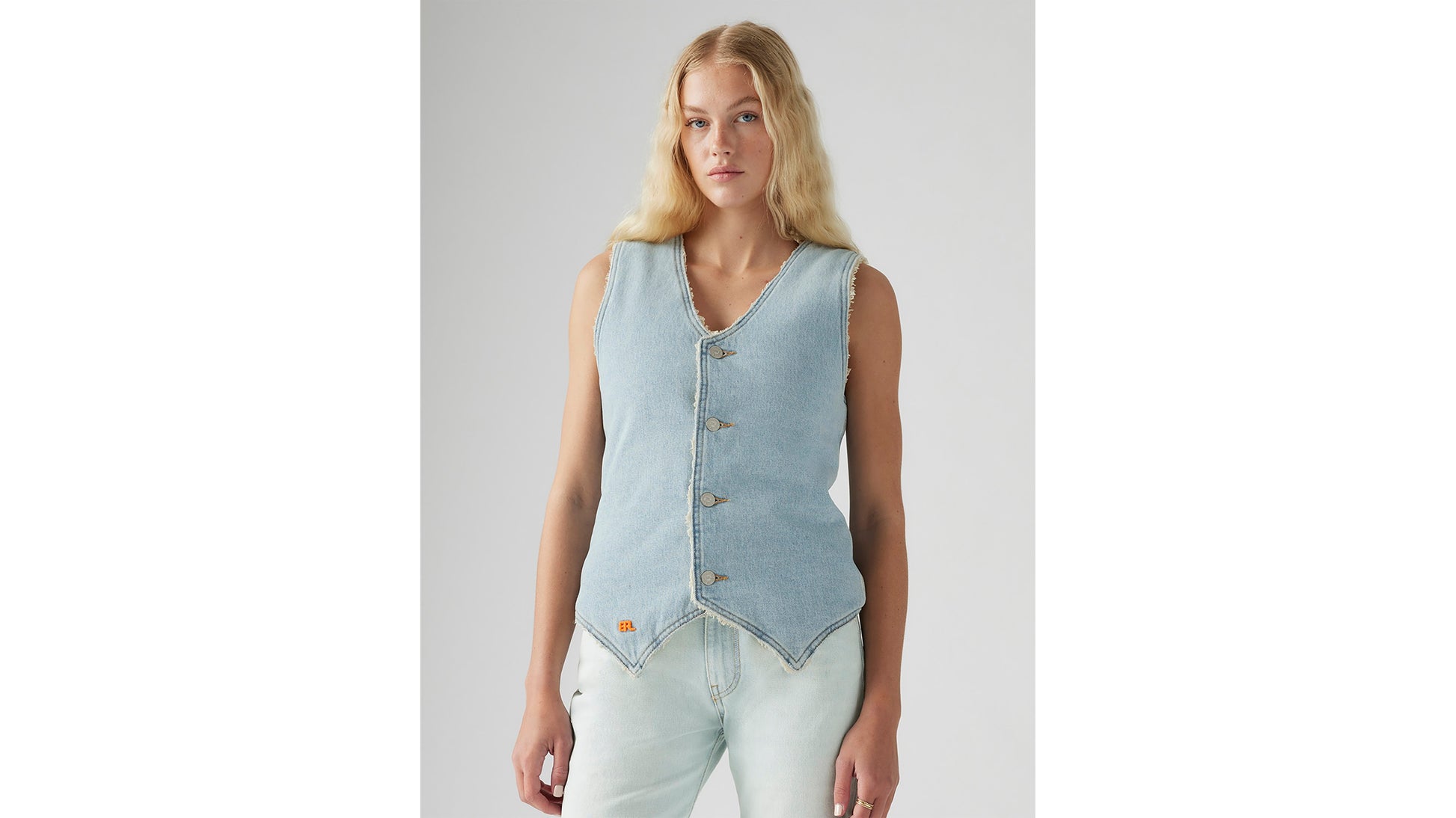 A83090000_01_Front
