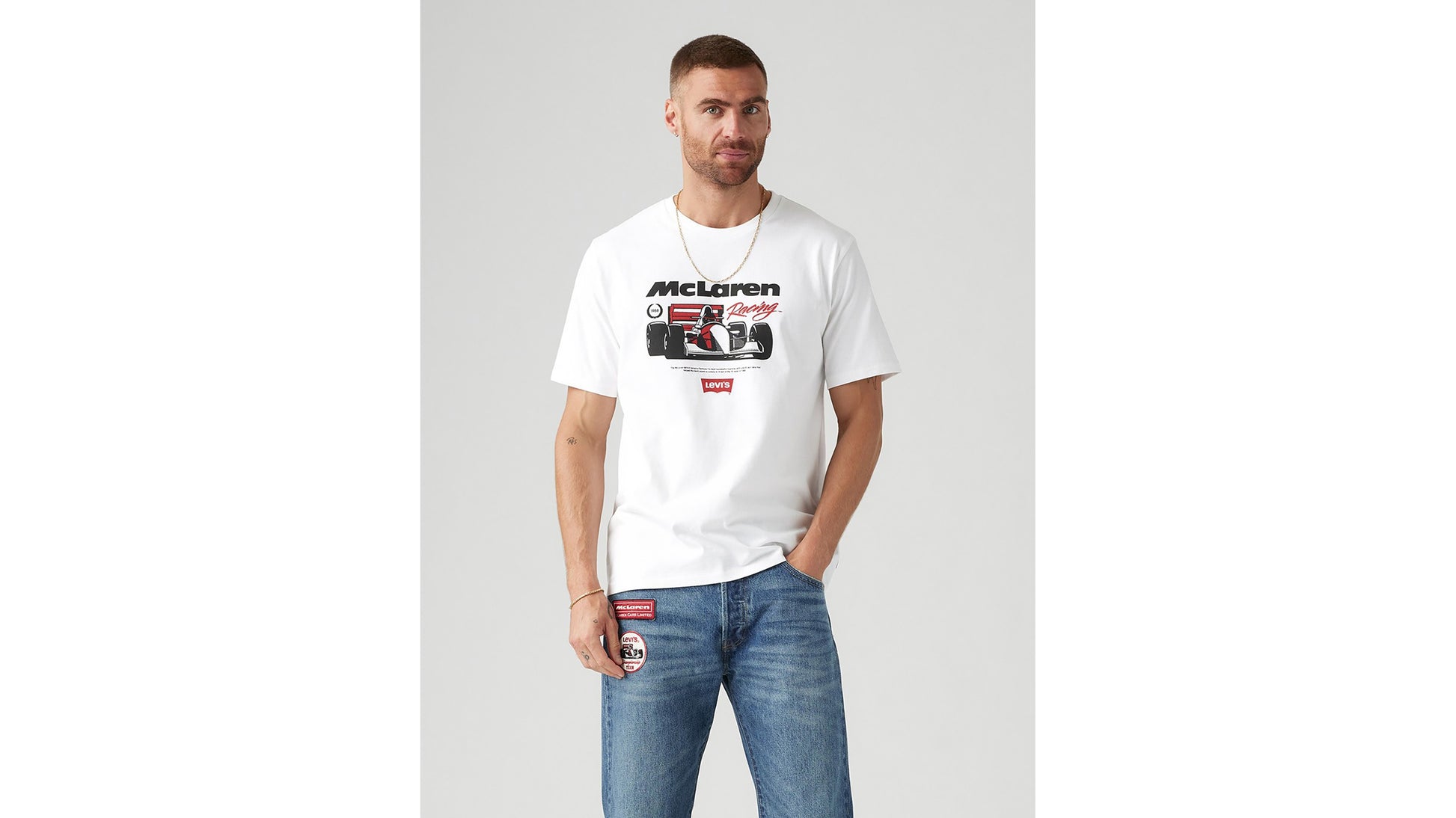 A89910000_10_Model_Front