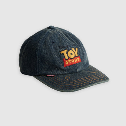 LEVI'S® X TOY STORY 로고 햇