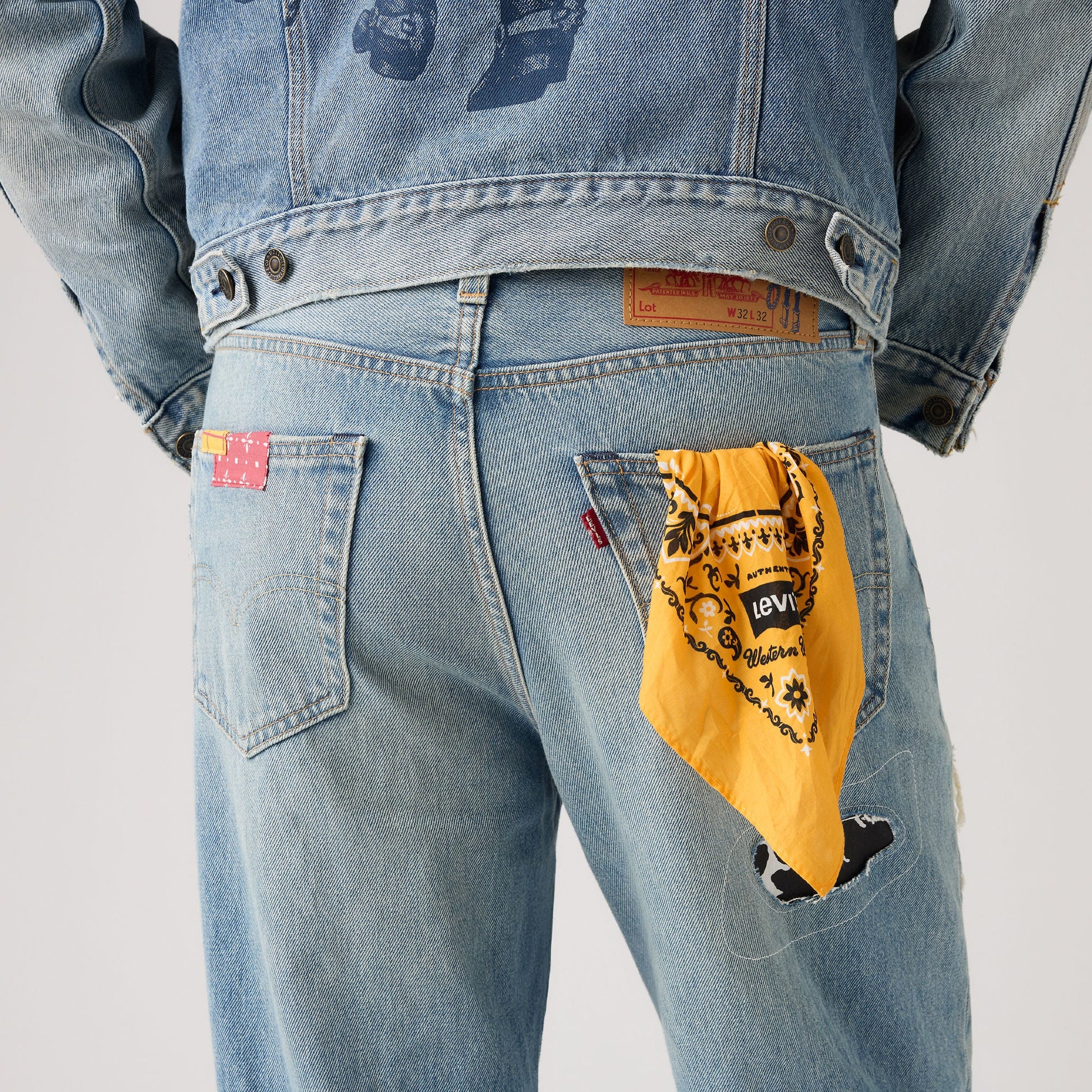 LEVI'S® X TOY STORY 568 루즈 진