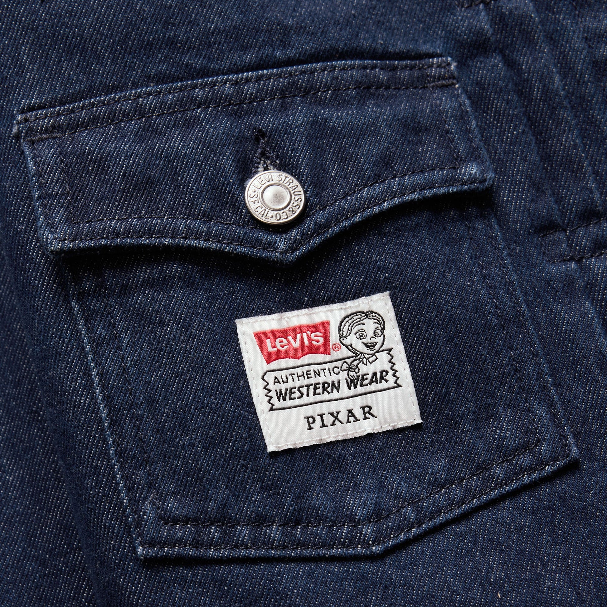 LEVI'S® X TOY STORY 타입 II 트러커 자켓